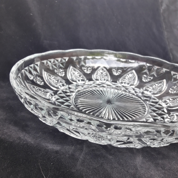 Vintage Serving Tray Clear Glass Crystal Round 12 - Picture 2 of 14